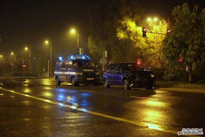 5/7 Roztrzaskany radiowóz na Piłsudskiego