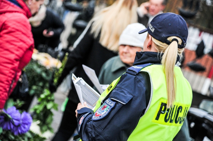 4/10 Policyjna akcja 