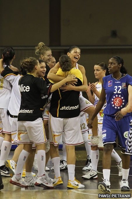 50/53 PTS Lider Pruszków - KSSSE AZS PWSZ Gorzów 72:71