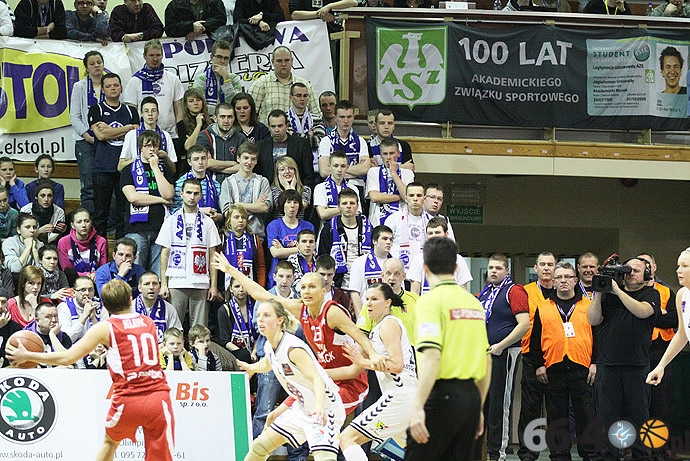33/35 KSSSE AZS PWSZ Gorzów - Wisła Can-Pack Kraków 57:68