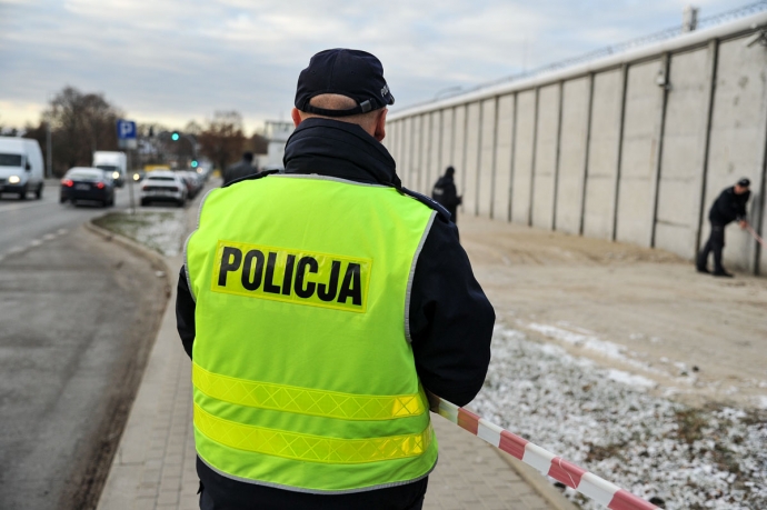 4/15 Ćwiczenia w zakładzie karnym