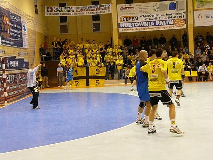 24/28 Nielba Wągrowiec - GSPR Gorzów 32:30 (17:14)