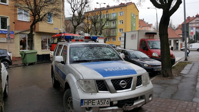 8/10 Ogrodzony zdechły gołąb