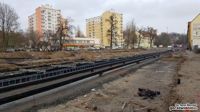 4/10 Budowa torowiska na Warszawskiej