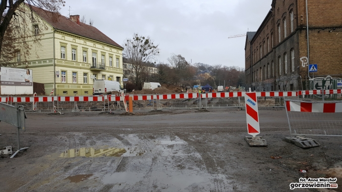 10/10 Budowa torowiska na Warszawskiej