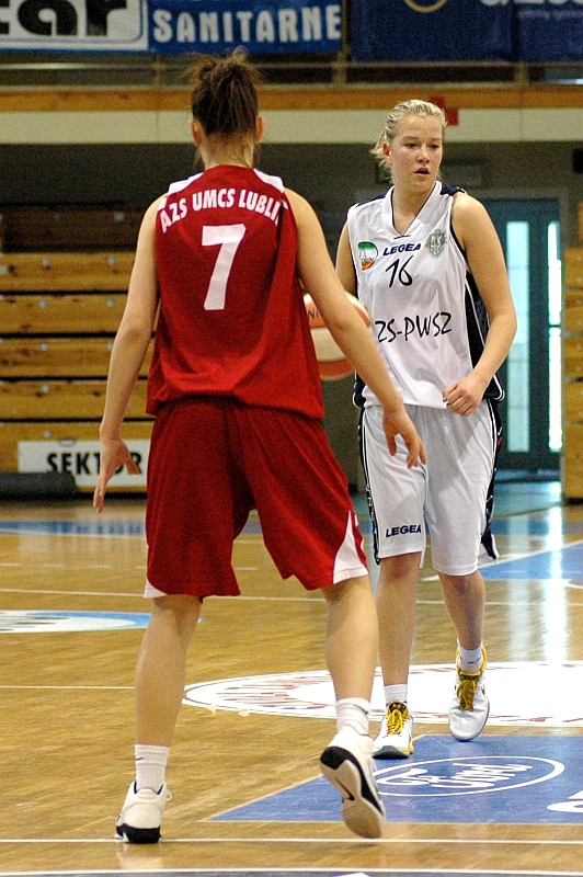 8/17 AZS II PWSZ Gorzów - AZS UMCS Lublin 62:65