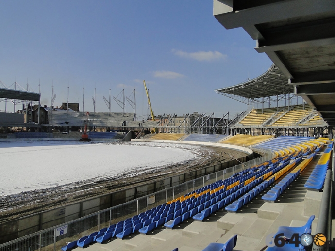 2/38 Przebudowa stadionu na dzień 21.02.2011r.