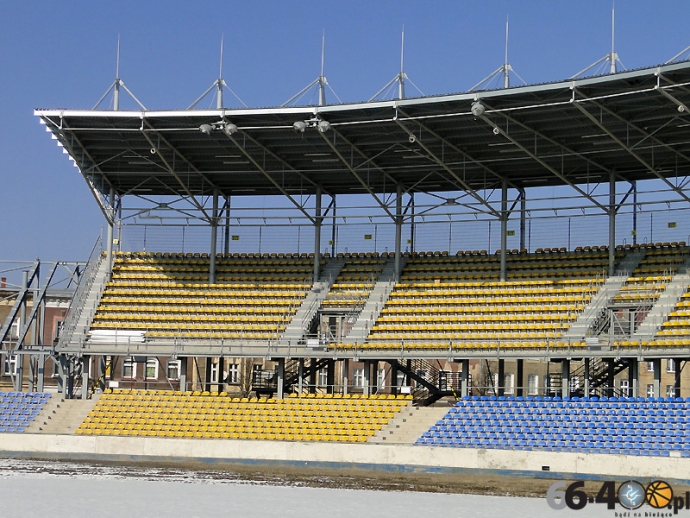 4/38 Przebudowa stadionu na dzień 21.02.2011r.