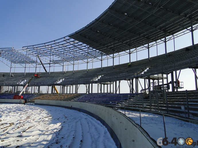 9/38 Przebudowa stadionu na dzień 21.02.2011r.