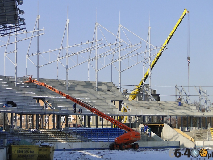 18/38 Przebudowa stadionu na dzień 21.02.2011r.