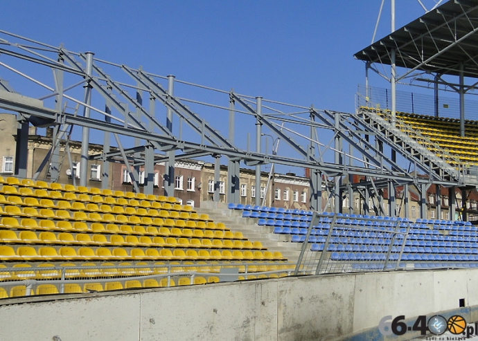 31/38 Przebudowa stadionu na dzień 21.02.2011r.