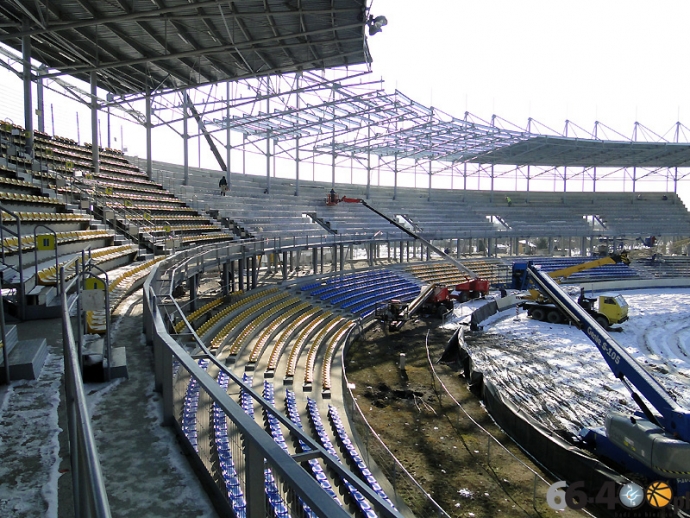 36/38 Przebudowa stadionu na dzień 21.02.2011r.