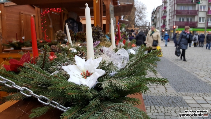 1/8 Jarmark Świąteczny na Starym Rynku