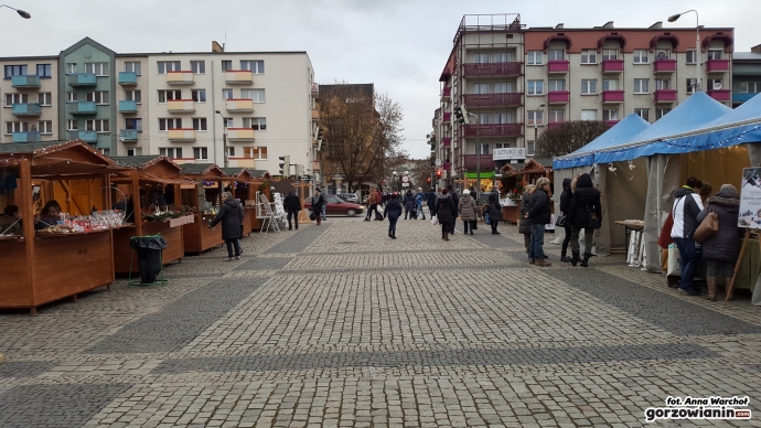 5/8 Jarmark Świąteczny na Starym Rynku