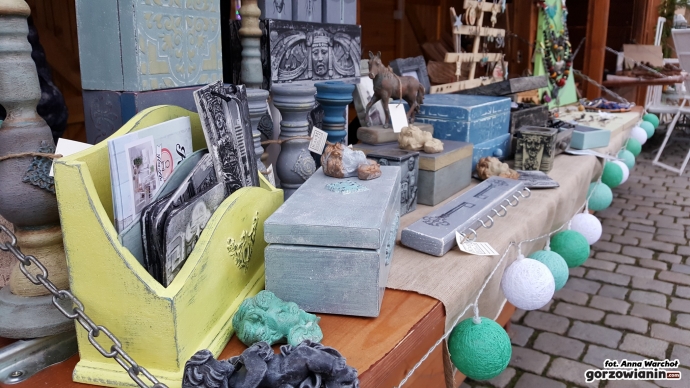 6/8 Jarmark Świąteczny na Starym Rynku