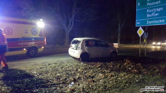 5/7 Wypadek z udziałem dwóch volkswagenów