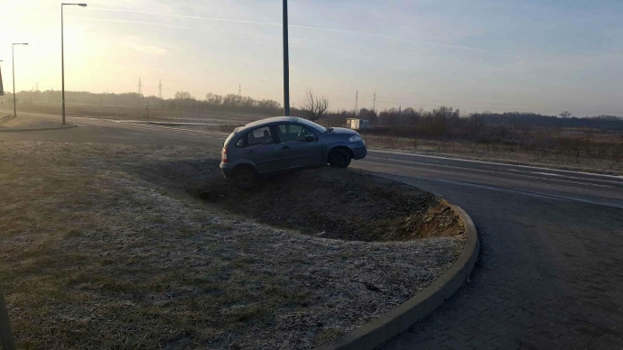 2/3 Zdarzenie drogowe przy Faureci