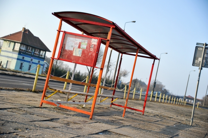 4/6 Pijani gorzowianie zdemolowali przystanek