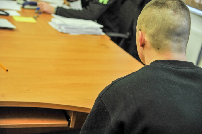 6/6 Pijani gorzowianie zdemolowali przystanek