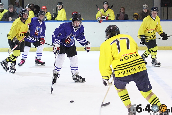 9/29 TKKF Stilon Gorzów - AKS Toruń 9:1