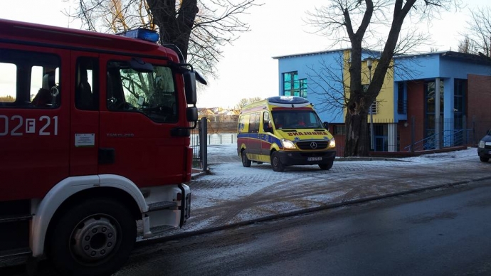 4/5 Zwłoki mężczyzny wyciągnięte z Warty