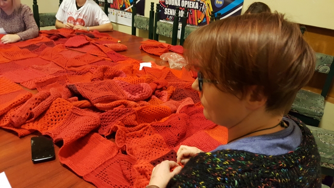 3/5 Serce z włóczki