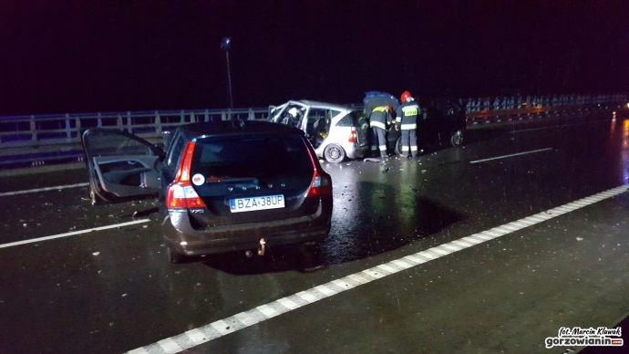 9/12 Zderzenie czterech aut na obwodnicy