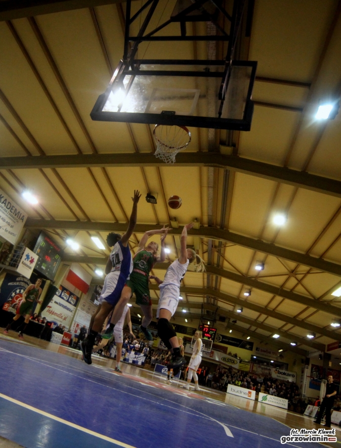 22/36 InvestInTheWest AZS AJP – JAS-FBG Zagłębie 86:63