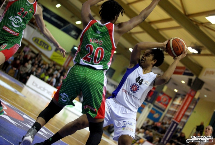 33/36 InvestInTheWest AZS AJP – JAS-FBG Zagłębie 86:63