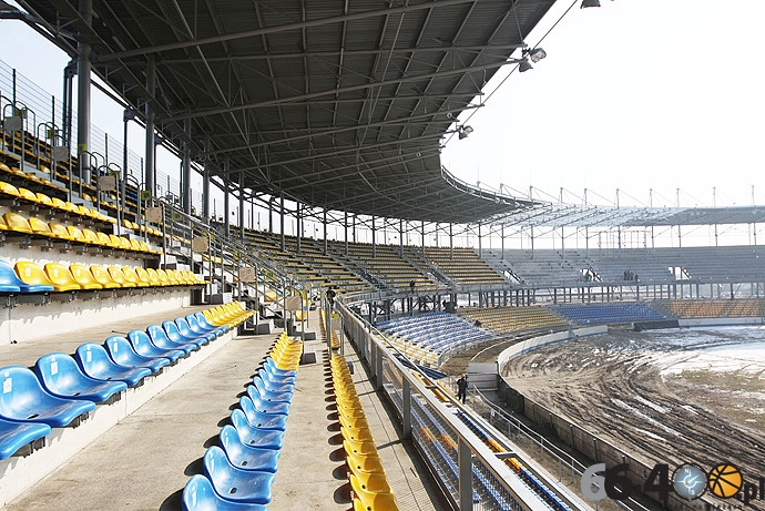 5/21 Przebudowa stadionu żużlowego - 28.02.2011r. oraz konferencja o nazwie dla stadionu.