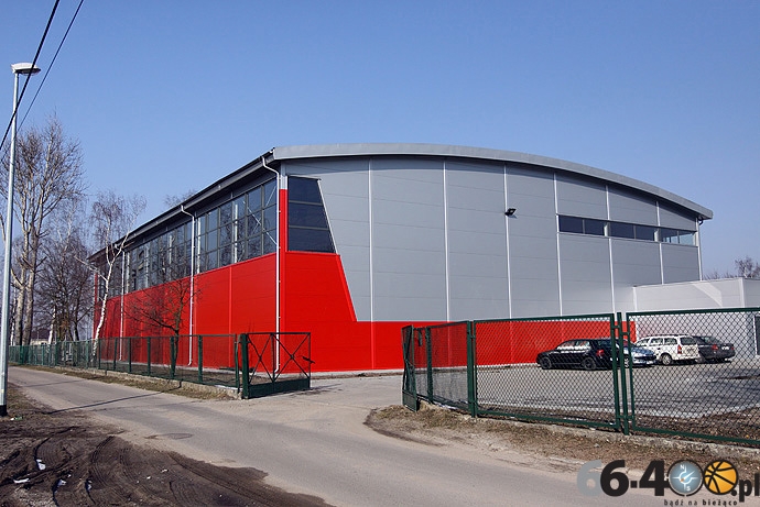 42/42 Mecz pokazowy GSPR w nowo otwartej hali sportowej w Deszcznie