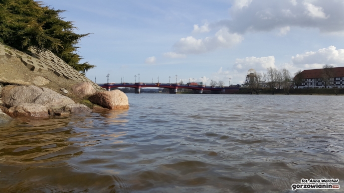 4/11 Zalana dolna część bulwaru