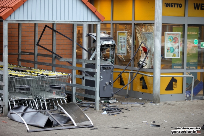 10/18 Bankomat wyleciał w powietrze