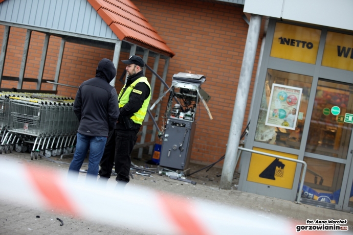 15/18 Bankomat wyleciał w powietrze