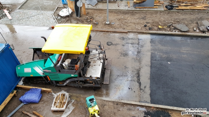 5/6 Asfalt na Borowskiego już wylany