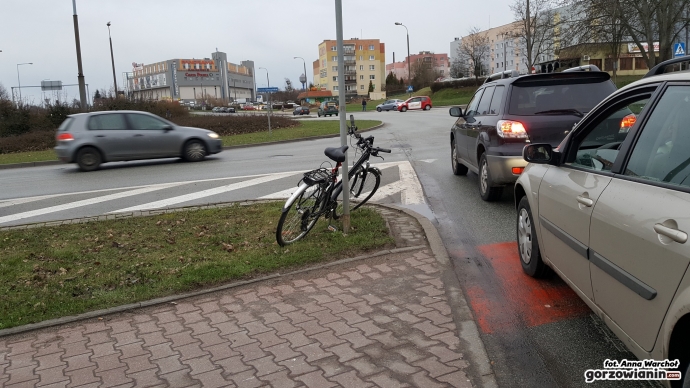 6/7 Potrącenie rowerzysty na rondzie Górczyńskim