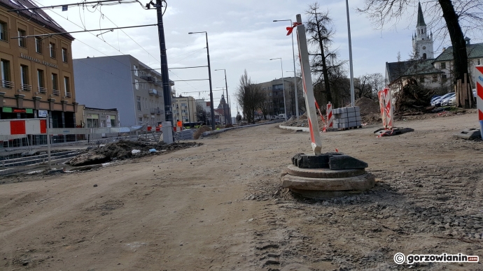 9/10 Prace przy Warszawskiej i Walczaka