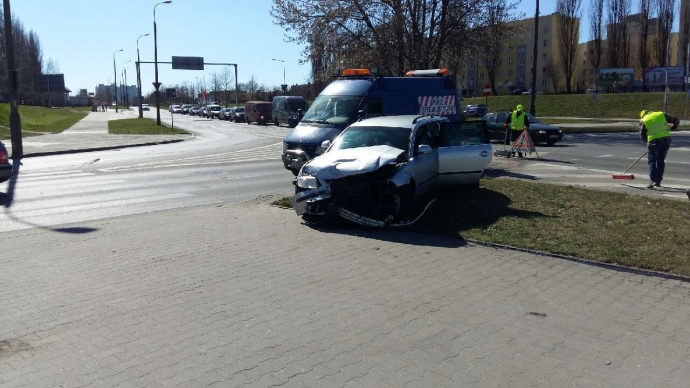 3/4 Wypadek na rondzie Górczyńskim