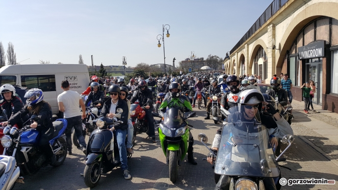 2/24 Parada motocykli 01.04.2017