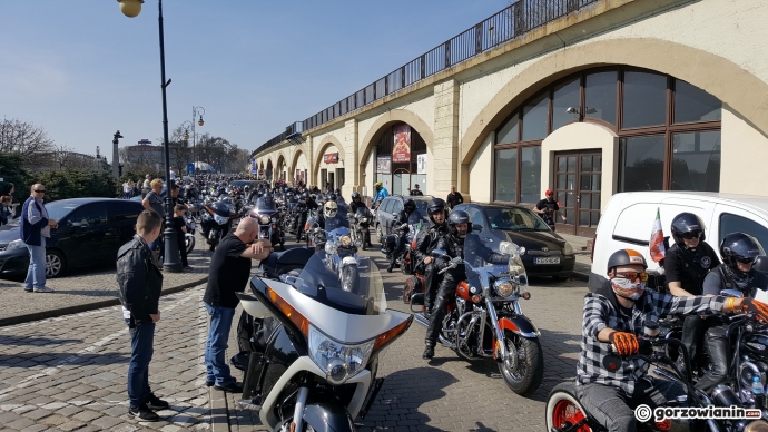 3/24 Parada motocykli 01.04.2017