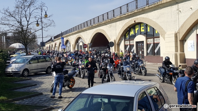 6/24 Parada motocykli 01.04.2017