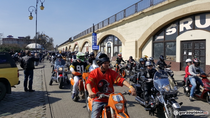 11/24 Parada motocykli 01.04.2017