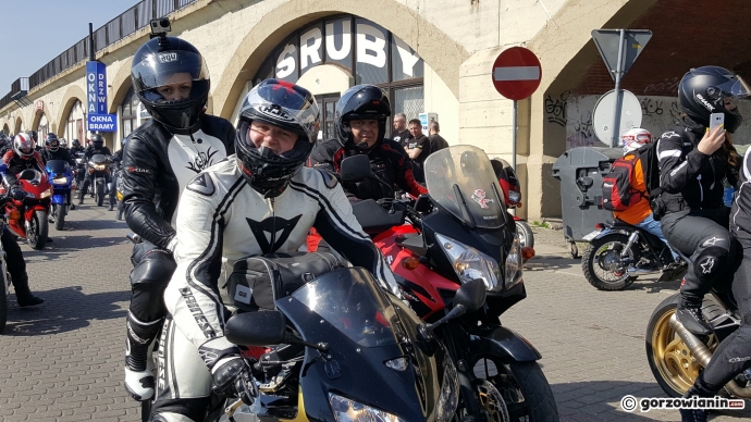 12/24 Parada motocykli 01.04.2017