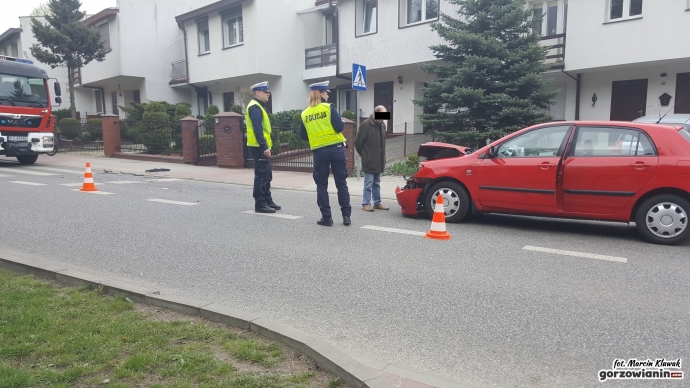 3/4 Zderzenie toyoty i volkswagena