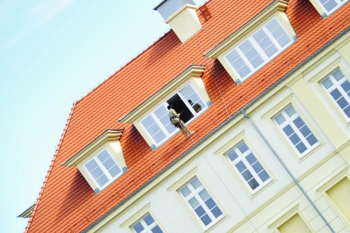 6/39 Desperat sterroryzował gorzowską uczelnię