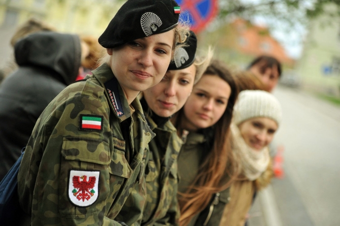 35/39 Desperat sterroryzował gorzowską uczelnię