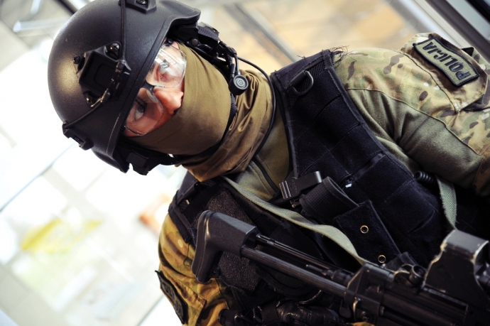 39/39 Desperat sterroryzował gorzowską uczelnię