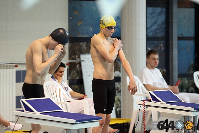 6/25 Zimowe Mistrzostwa Polski w Pływaniu Juniorów Młodszych - 14 lat