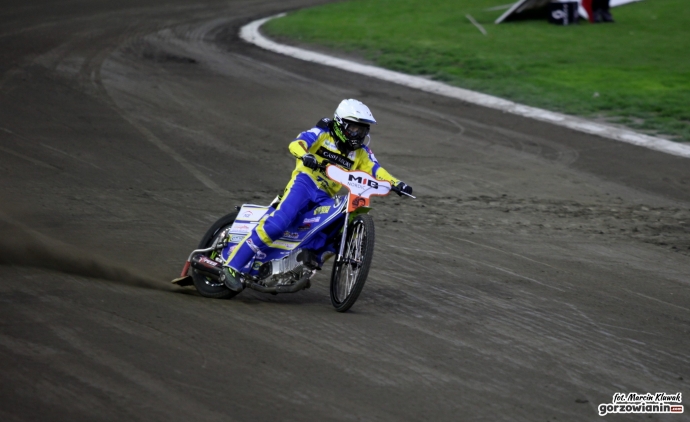 29/47 Stal wygrywa w Toruniu!