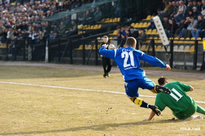 38/50 Ruch Radzionków - GKP Stilon Gorzów 0:0